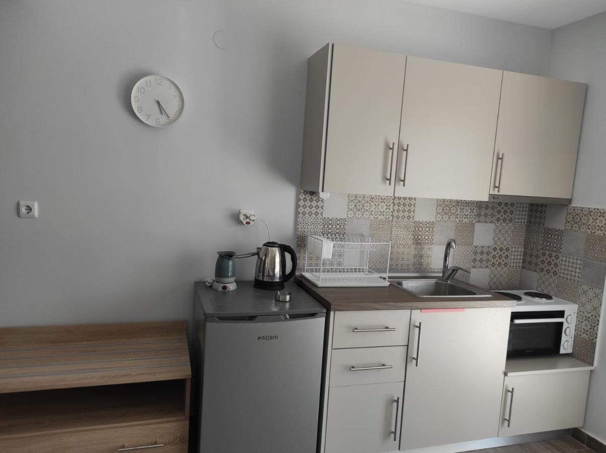 Blue Beach Apartments Ofrínion 외부 사진