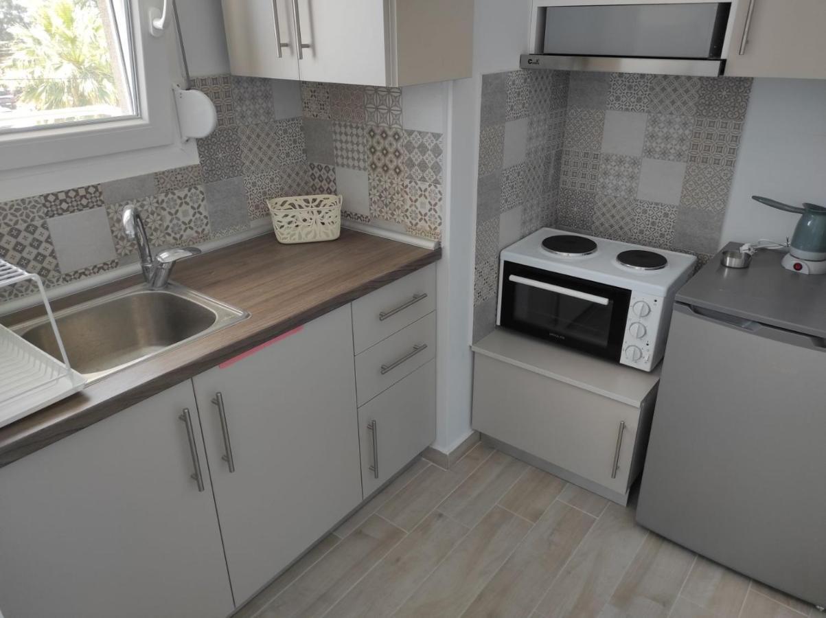Blue Beach Apartments Ofrínion 외부 사진