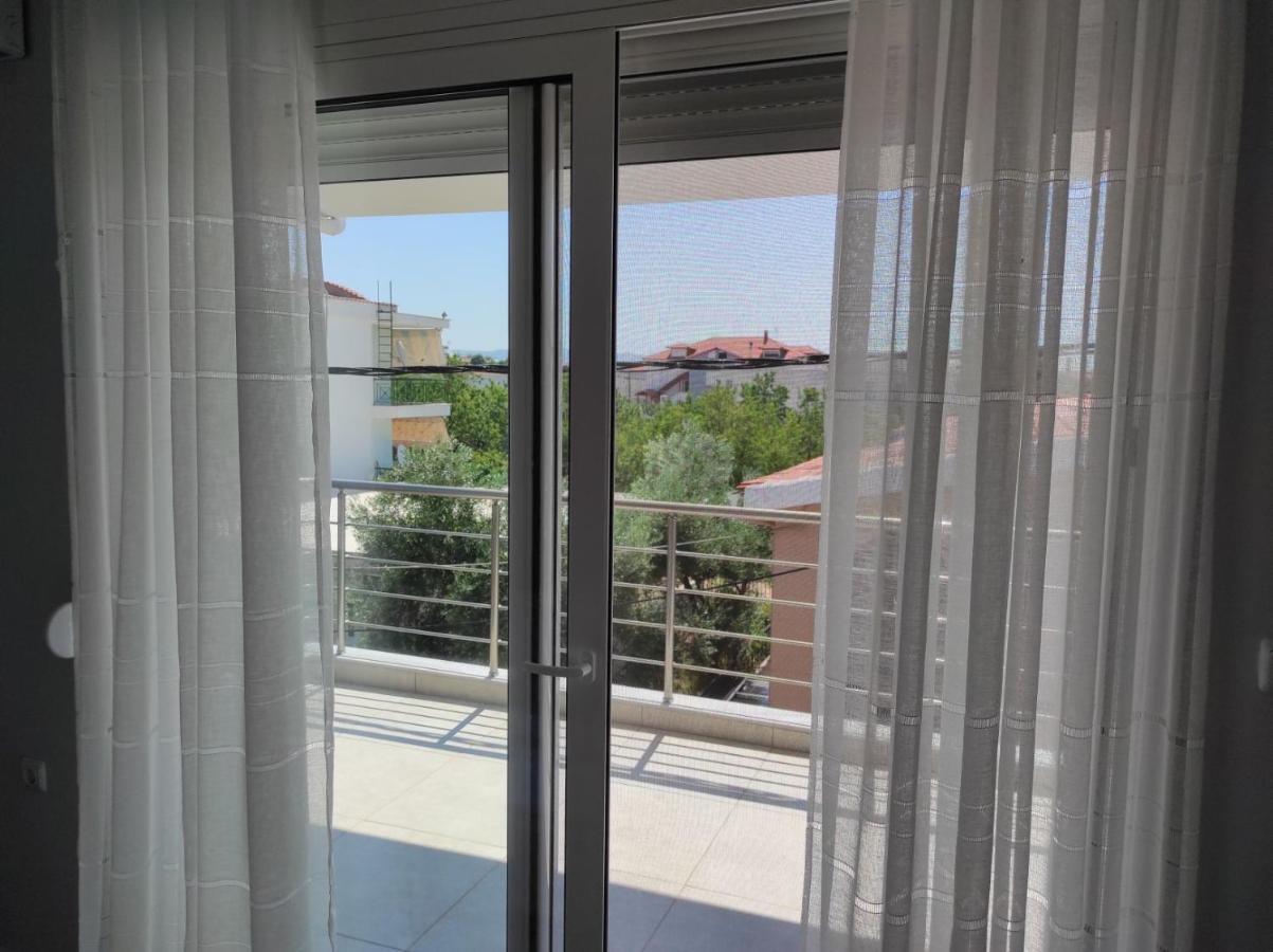 Blue Beach Apartments Ofrínion 외부 사진